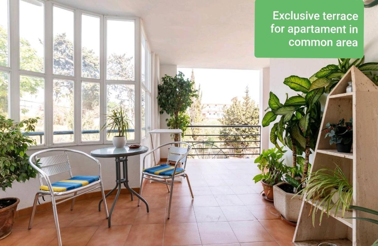 Apartamento Oasis Torremolinos Kültér fotó