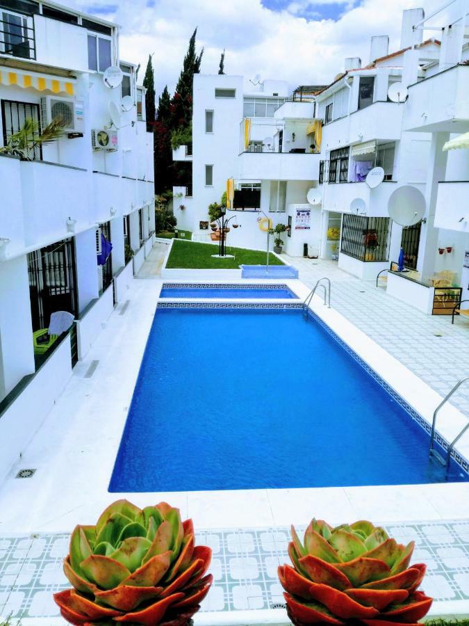 Apartamento Oasis Torremolinos Kültér fotó